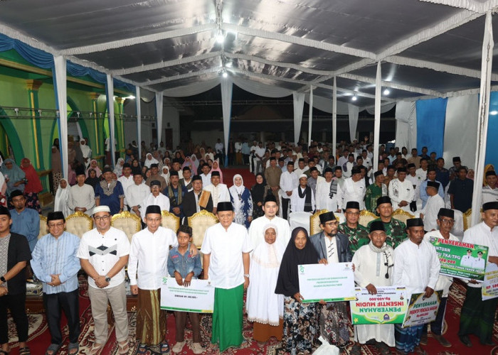 Safari Ramadhan, Bupati Enos Sampaikan Pembangunan Positif Bidang Kesehatan Masyarakat 