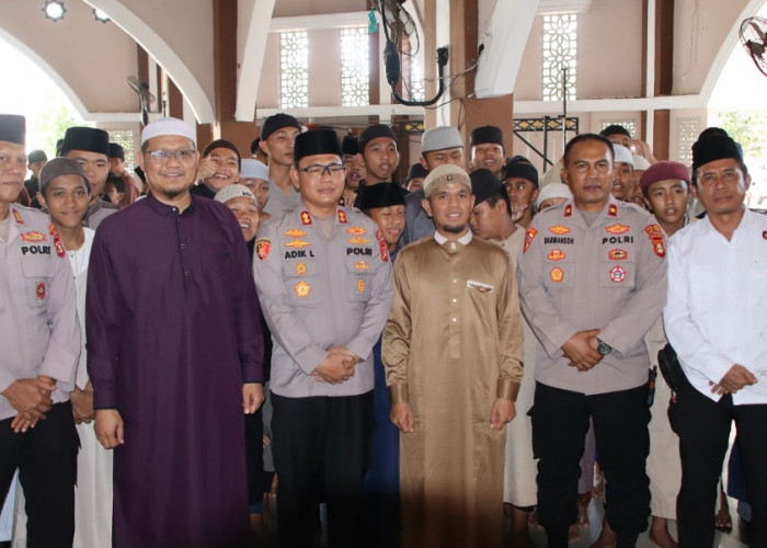 Sambut HUT Bhayangkara ke-80, Kapolres OKU Timur Sambangi Ponpes Darul Qur'an Wal Hadist