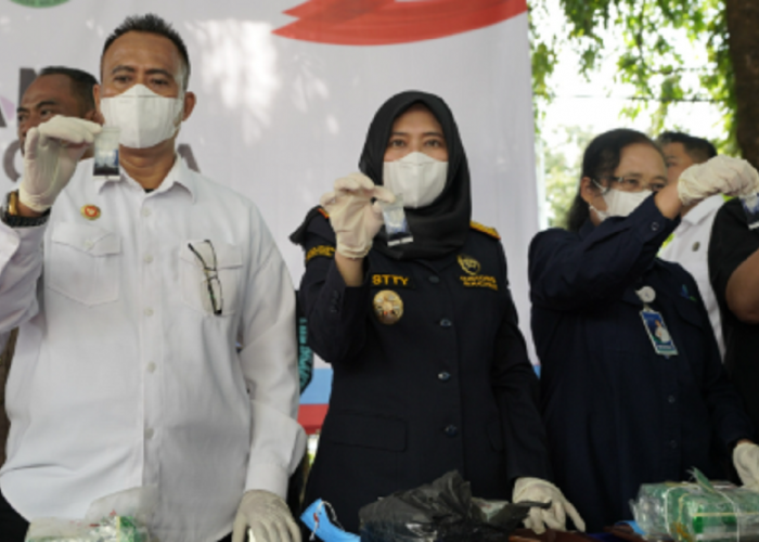 Bea Cukai Musnahkan Barang Bukti Sitaan 14,9 Kilogram Sabu di Lampung