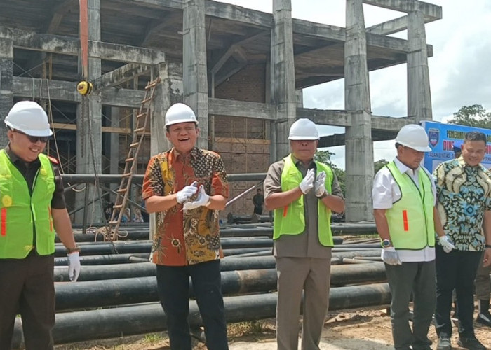 Pembangunan Gedung Olahraga Martapura, Bupati Enos: Target  Gedung Utama Diselesaikan