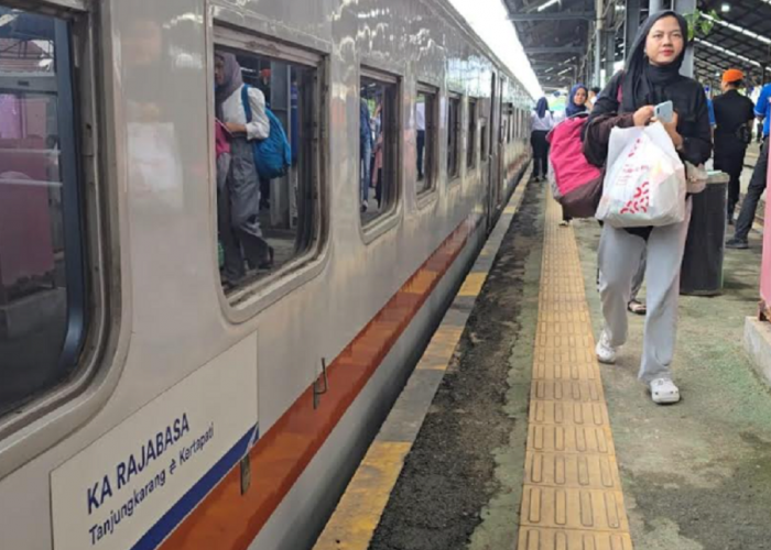 Hadapi Musim Libur Sekolah, KAI Tanjungkarang Tambah Rangkaian Kapasitas KA Rajabasa 