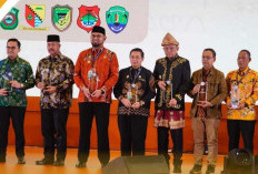 Sukseskan Pelestarian Bahasa Daerah, Bupati Lanosin Bawa Pulang Penghargaan Mendikbudristek ke OKU Timur