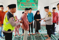 Polsek Belitang III Gelar Doa Bersama Hingga Santuni Anak Yatim