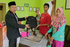  Sejumlah Siswa Dapat Bantuan dari KUA BSA