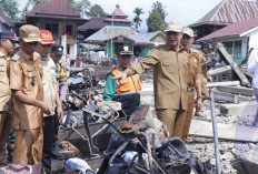 Sampaikan Duka, Wabup OKU Selatan Tinjau Lokasi Kebakaran 