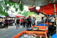 Pjs Bupati OKU Timur Tekankan, Utama Kebersihan Pasar Martapura Selalu Dijaga