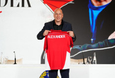 Alexander Zwiers  Berpeluang jadi Pelatih Timnas 