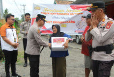 Dukung Program Ketahanan Sosial, Polres OKU Timur Salurkan Ratusan Paket Sembako 