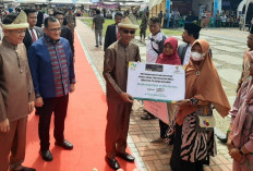 Baznas Bersama Pemkab OKU Timur Berikan Santunan 1.000 Orang 