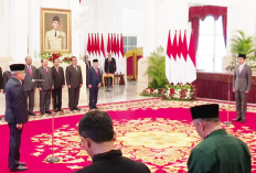 Jokowi Lantik Irjen Marthinus Hukom sebagai Kepala BNN