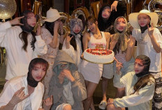 Tampil Menawan, Lisa BLACKPINK Pesta Pantai Bareng Sahabat