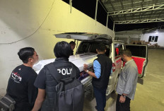 Temukan Pimpinan Cabang Tak Bernyawa di Kamar Mess, Polisi Lakukan Olah TKP