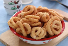 Kue Akar Kelapa: Sajian Tradisional yang Menggoda Selera