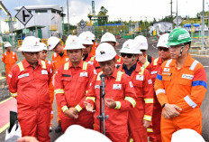 Tinjau Lapangan Migas Senipah, Menteri Bahlil Lahadalia Kejar Target Lifting Migas 2029