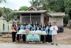 Lakukan Pembagian Takjil Gratis untuk Masyarakat 