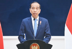 Jokowi Instruksikan Menkes Untuk Awasi Perkembangan COVID-19