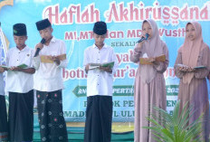 Hadiri Haflah dan Tasyakuran Khotmil Qur’an, Wabub OKU Selatan Harap Santri dapat Mengamalkannya