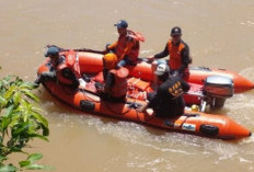 Arus Deras, Pelajar Diduga Hanyut di Sungai 