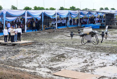 Presiden Prabowo Kagum Efektivitas Penggunaan Drone Pertanian, 1 Hari Bisa Tanam 25 Hektare
