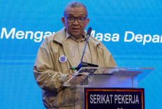 Wamenaker: Dunia Kerja Tak Hanya Lihat Ijazah, tapi juga Kompetensi