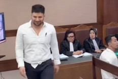 Ammar Zoni Jalani Pleidoi,  Tuntutan 9 Tahun Penjara