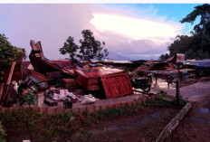 Puting Beliung Terjang Desa Sugih Waras, Puluhan Rumah Rusak Berat
