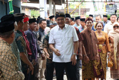 Bupati Enos Hadiri Peresmian Pura Kades Dharma Buana Sekaligus Acara Pangur