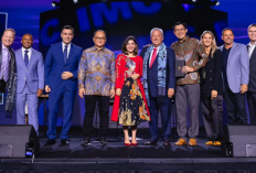 Maxwell Leadership: John Maxwell kolaborasi bersama Merry Riana dan David Tjokrorahardjo