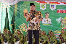 Bupati Enos Hadiri Konfercab Ke IV Muslimat NU OKU Timur, Pemimpin Bawa Maslahat Bagi Umat