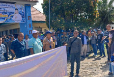 Puluhan Massa Unjuk Rasa Tolak Kenaikan Tarif PDAM