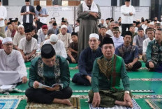 Bupati dan Wabup OKU Selatan Pimpin Shalat Idul Fitri 1447 H di Muaradua, Pererat Silaturahmi