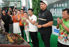 Resmikan Graha Padel Club, Menpora: Social Sport untuk Memasyarakatkan Olahraga dan Gaya Hidup Sehat
