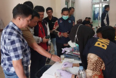 Perangkat Desa se-Kabupaten OKU Jalani Tes Urine