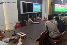 Lewat Nobar Piala Dunia 2026, Polres OKU Timur Gelar Cooling System Jaga Kamtibmas