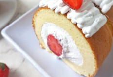 Resep Strawberry Roll Cake, Kreasi Hidangan Keluarga Menggugah Selera