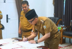 Bupati OKU Pimpin Penandatanganan Perjanjian Kinerja OPD dan Komitmen LPPD 2026