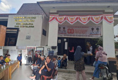 Lakukan Aksi Protes, Warga Pasar Lama Ulu Tuntut Pencopotan Kaling