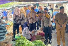 Lakukan Patroli Dialogis di Pasar Jelang Tahun Baru 2025