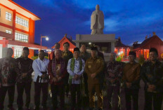 Resmikan Sekolah Tinggi Agama Khonghucu Negeri Pertama di Indonesia