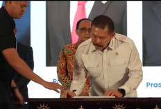 Jaksa Agung Tanda tangani Pembaharuan Naskah  DIM RUU KUHAP