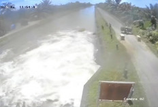 Akibat Muatan Tersangkut, Pengendara Motor Nyemplung ke Saluran Irigasi