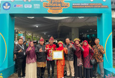 Pemda OKU Timur Raih Penghargaan Kementerian Dikdas dan Menengah di FBIN 2025