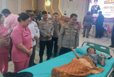 HUT Bhayangkara 2026, Polres OKU Timur Gelar Bakti Kesehatan Sunat Massal