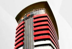 Mantan Penyidik Senior KPK Soroti OTT terhadap Bupati Ponorogo dan Gubernur Riau