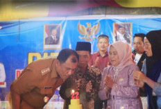 HUT ke-22 Desa Selabung Belimbing Jaya, Bupati Abusama Serap Aspirasi Warga