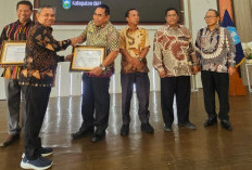 Disdikbud OKU Timur Bawa Pulang 3 Penghargaan dari BPMP Provinsi Sumsel  