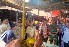 Monitoring Kebutuhan Pokok Saat Ramadhan 2025