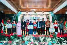 STKIP Muhammadiyah OKU Timur Sukses Gelar Wisuda ke-2 dan Tahun 2025 menuju Universitas