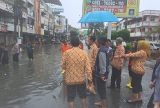 Hujan Deras Rendam Kota Prabumulih