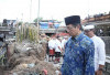 Menag Salurkan Bantuan Rp300 Juta